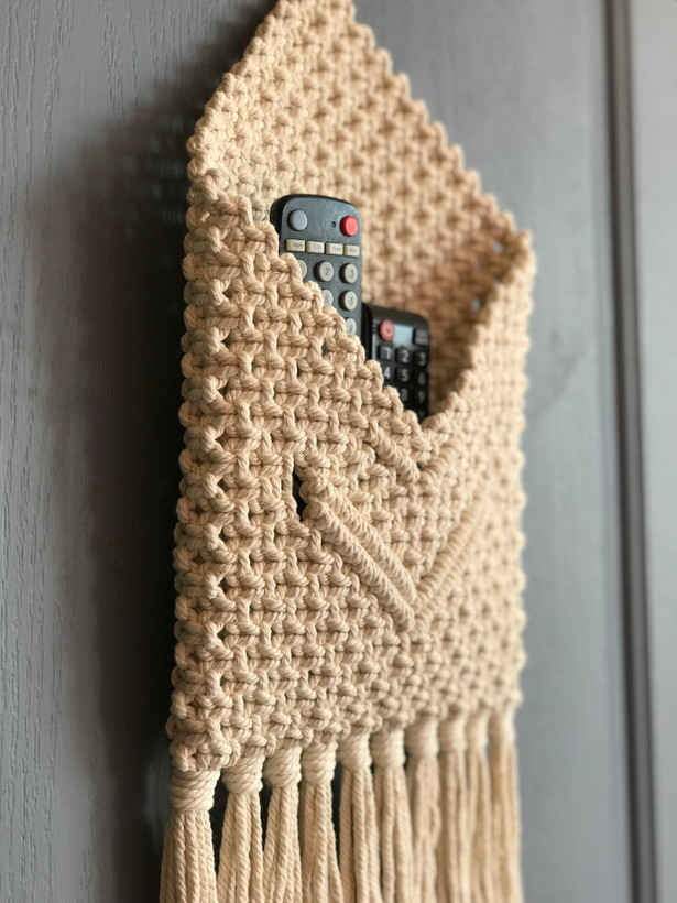 خرید جاکنترلی مکرومه دیواری