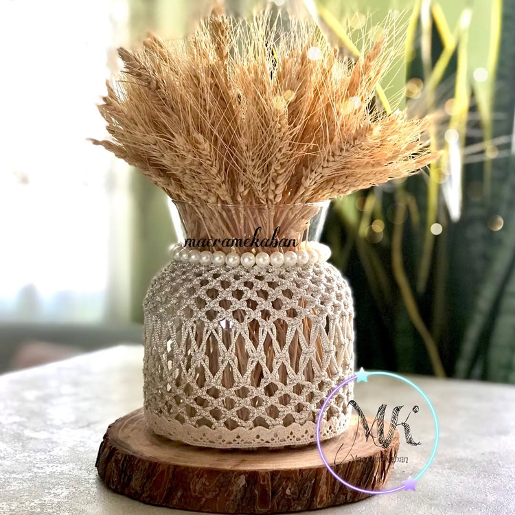 گلدان شیشه ای مکرومه مدل یقه مرواریدی