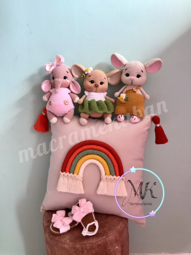 کوسن مکرومه