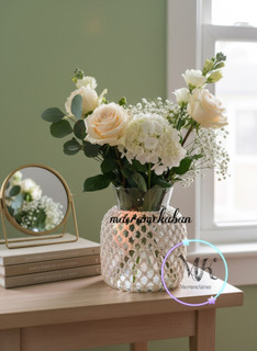 گلدان مکرومه شیشه ای مدل نسترن طرح لونه زنبوری مکرومه کابان